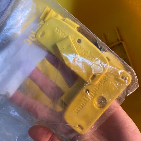 4 x WALLYgrow Eco planter yellow set - Picture 4 of 7